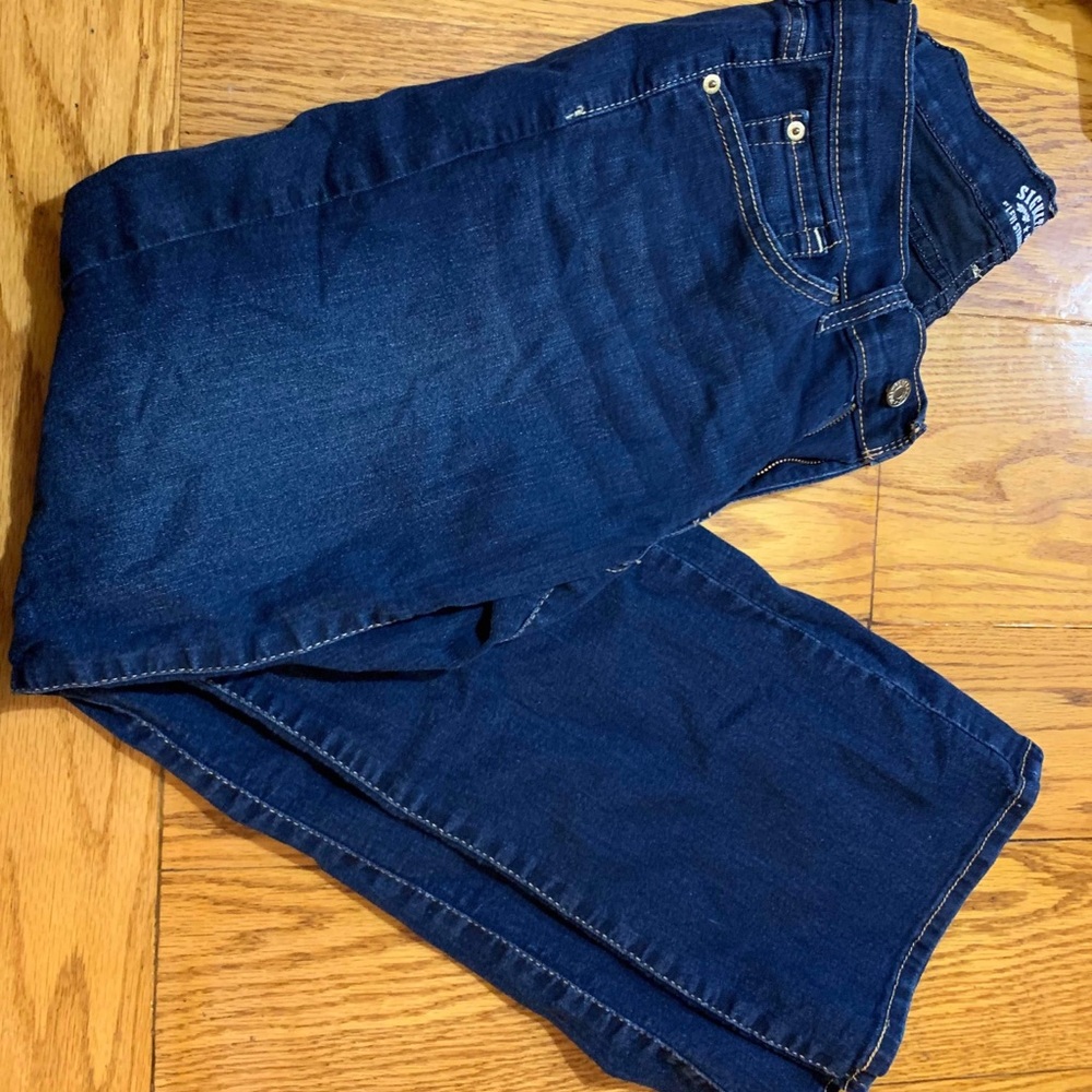 Signature Levi Strauss & Co. curvy bootcut jeans